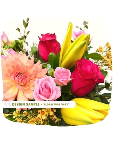 Seasonal Mix // Bright & Cheery Flower Arrangement