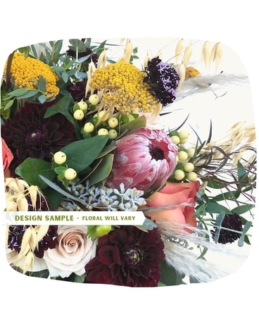 Seasonal Mix // Dark & Moody Flower Arrangement